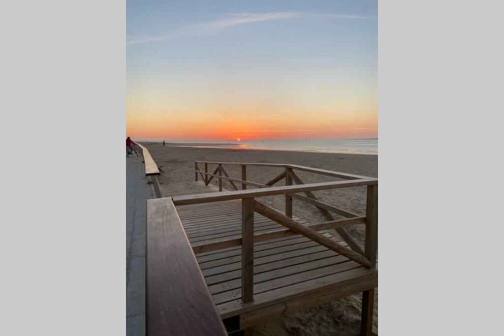Apartamento En Primera Linea De Playa Sanlúcar de Barrameda Eksteriør billede